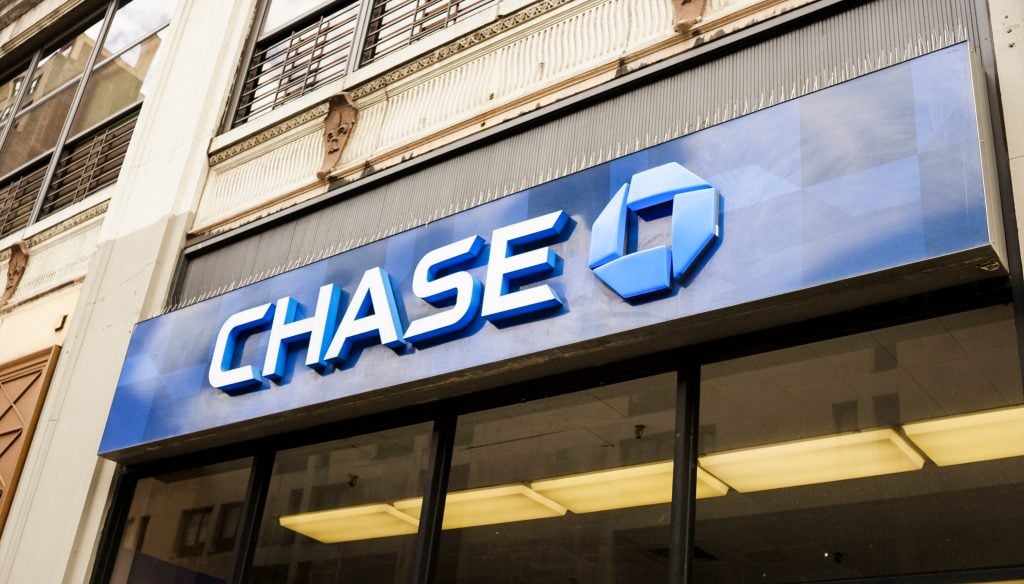 chase bank sign manhattan
