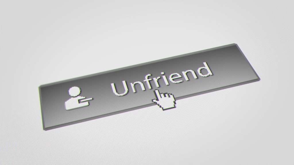 unfriend button block someone