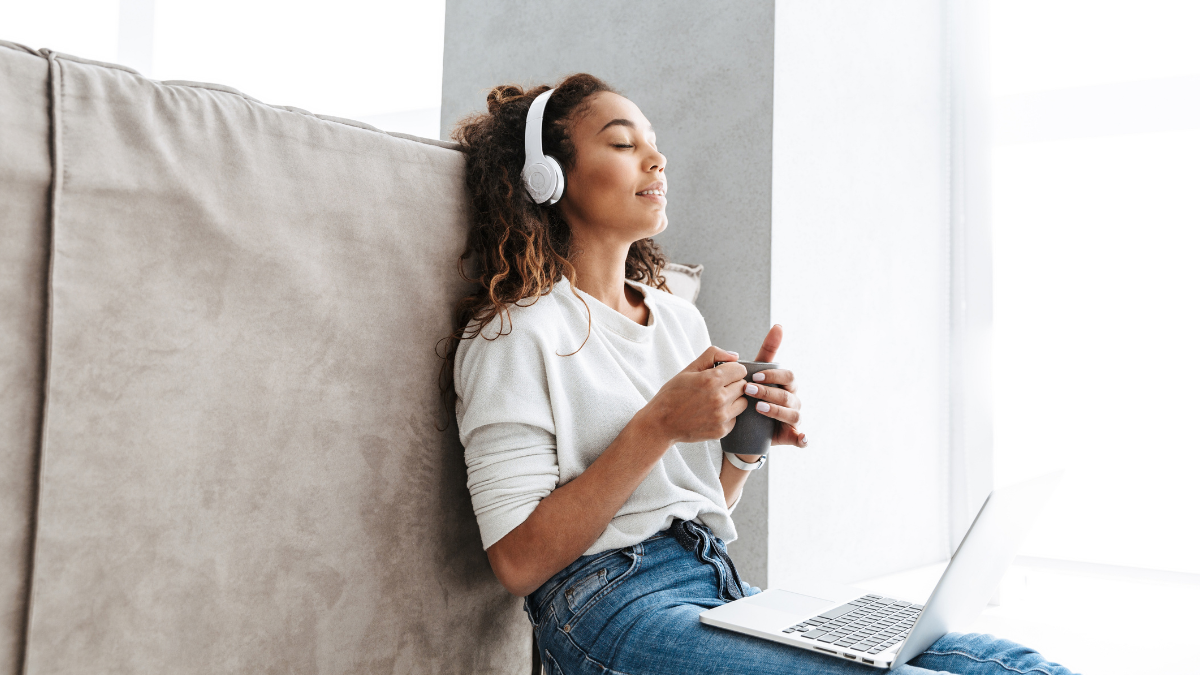 woman using best noise cancelling headphones